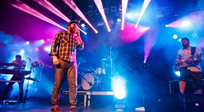 Alex Clare lässt die Frauenherzen schmelzen!